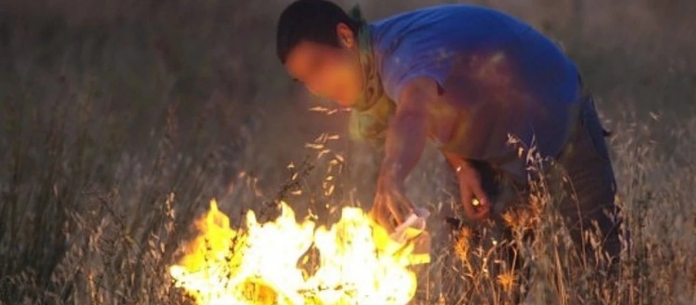 Παράνομοι μετανάστες απειλούν να κάψουν την Μαλακάσα - Ανάβουν καθημερινά φωτιές μέσα στο δάσος (βίντεο)